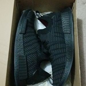Adidas nmd R1/ ask for nwt pair